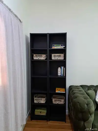 مكتبة للبيع 0