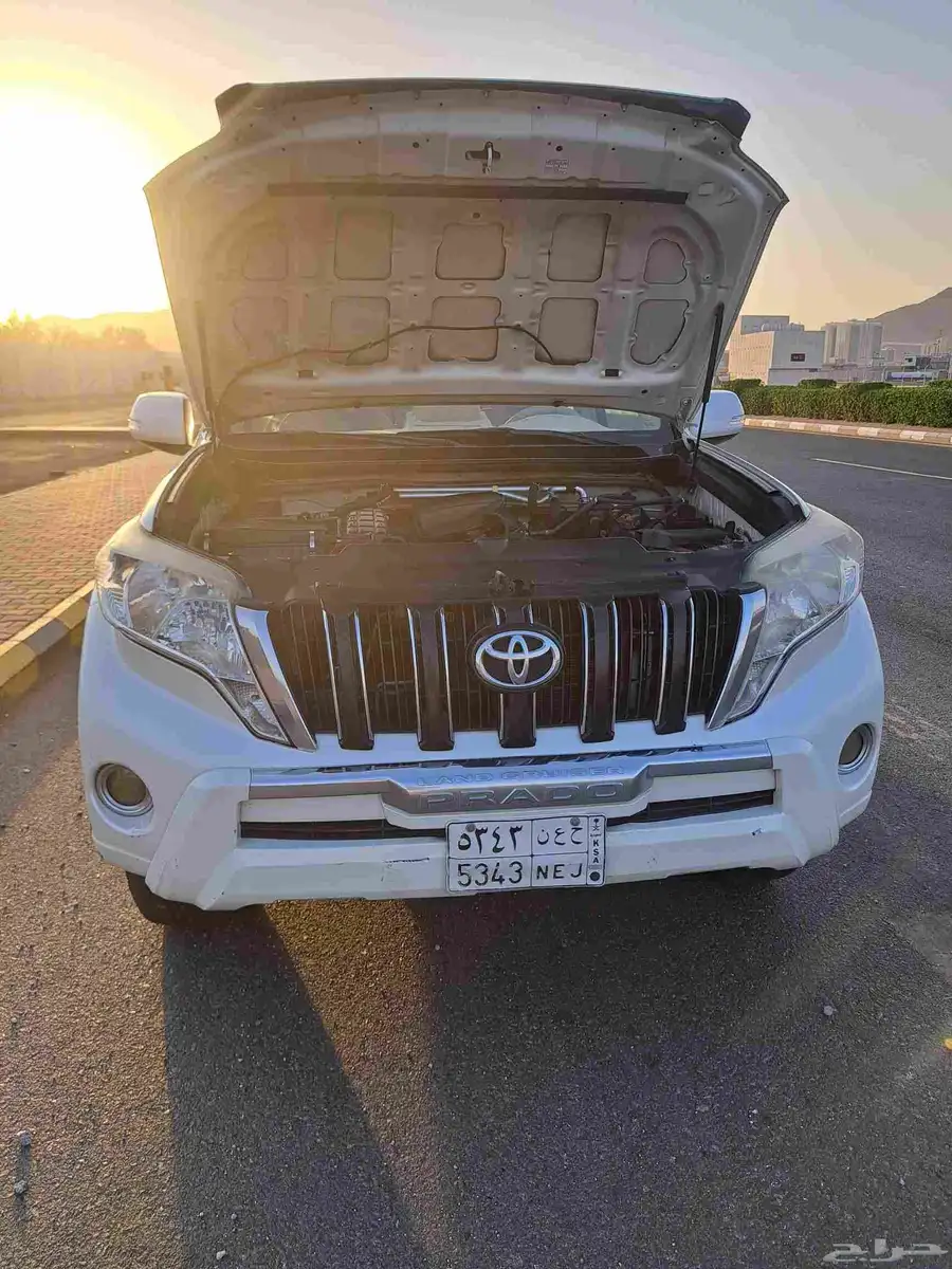 للباحث عن النضيف والمخزن للبيع برادو اربعه سلندر ممشى 186فقط 8