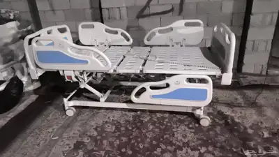 سرير طبي كهربائي عرض متر طول مترين معا المرتبه جديد 7