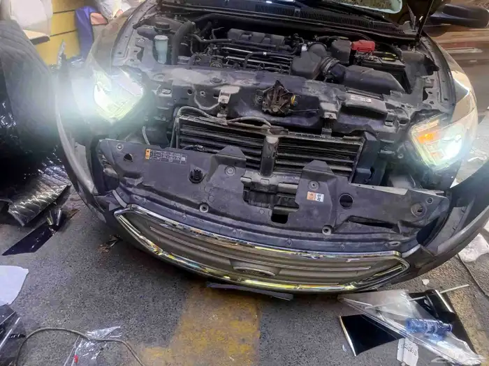 انوار عدسات ليد زنون شمعات اسطبات محولات اصلاح ليد نهاري ترك 14