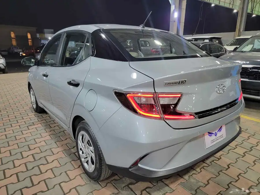 هونداي اي تن 2023 متاح تقسيط 7