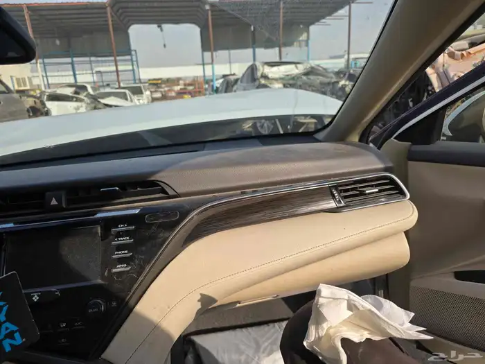 تشليح قطع غيار كامري 2020 4