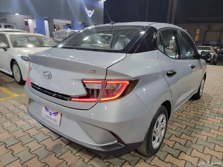 هونداي اي تن 2023 متاح تقسيط 6