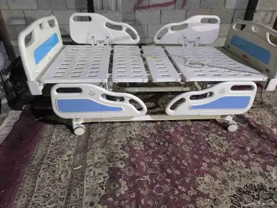 سرير طبي كهربائي عرض متر طول مترين معا المرتبه جديد 0