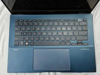 Asus Zenbook 1