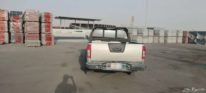 نيسان نافارا 2011 3