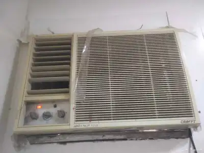بوتجاز كهرباء وتكيف للببع حالة نظيفه وشغالين تمام 0