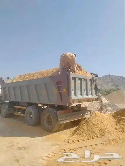 قلاب لتوريد جميع انواع البطحاء والاسمنت ونقل الدمار 2