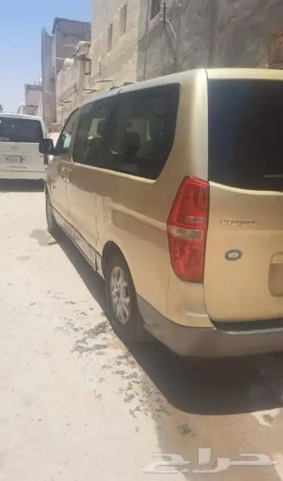 هيونداي H1 2010 3