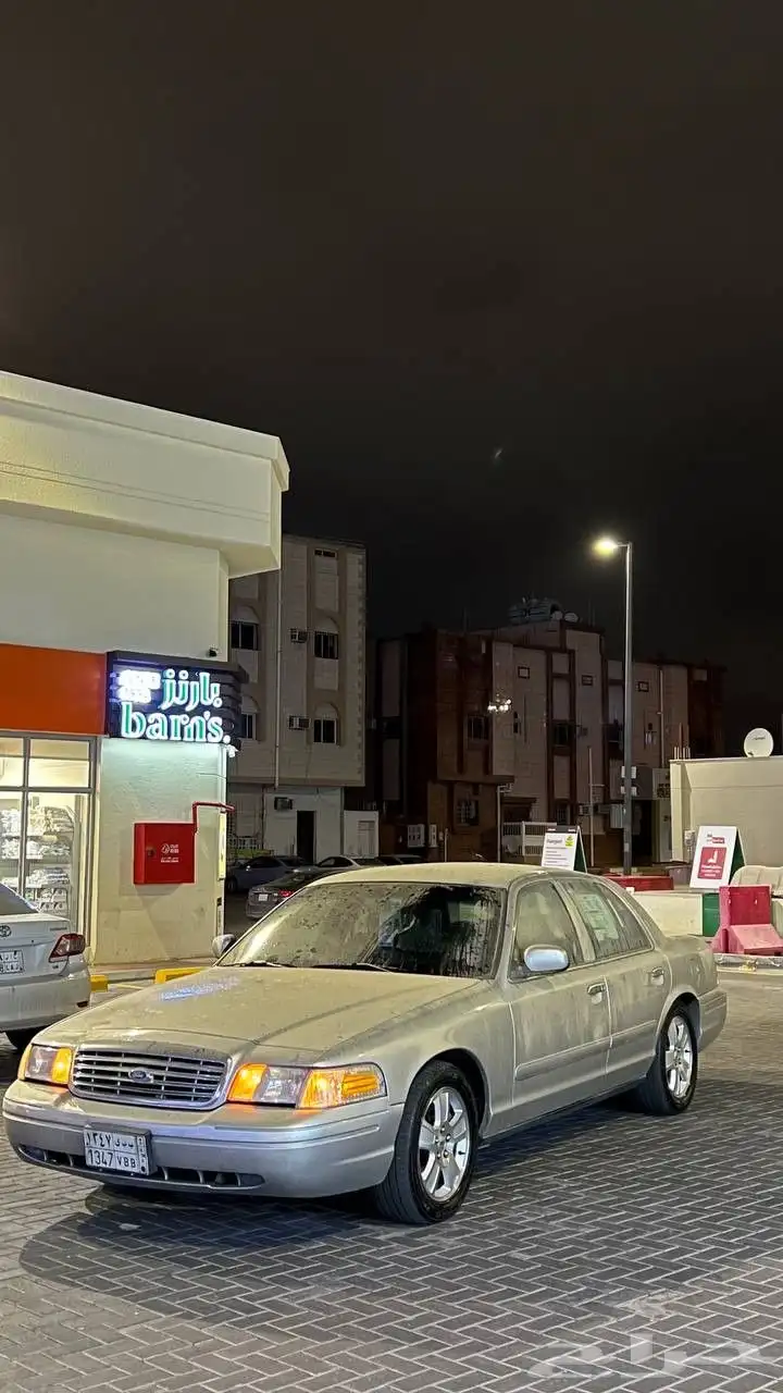 للبيع فورد فكتوريا 2008 سعودي 15
