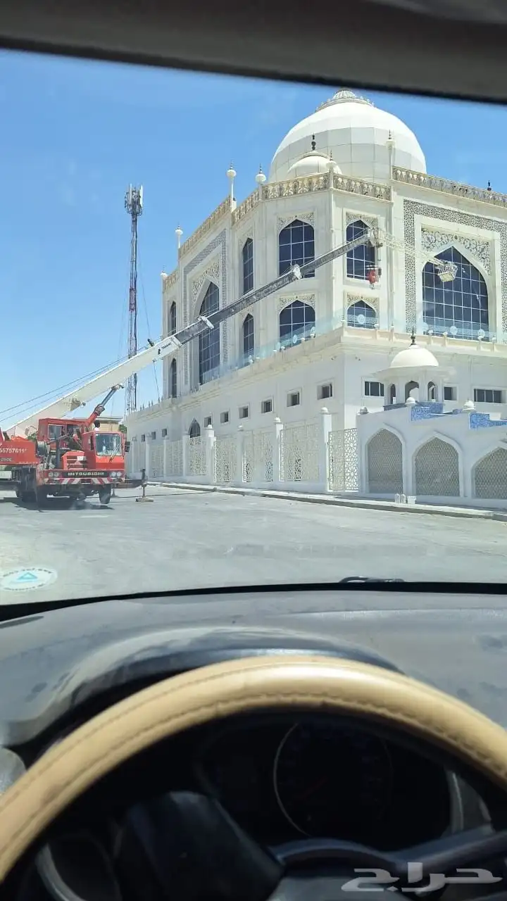 كرينات وروافع شوكيه ومان لفت وسيزر لفت للإيجار 5
