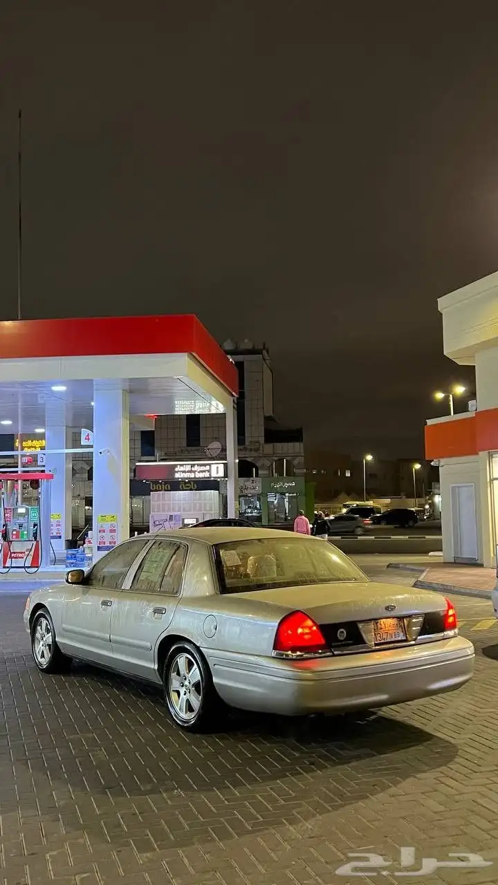 للبيع فورد فكتوريا 2008 سعودي 12