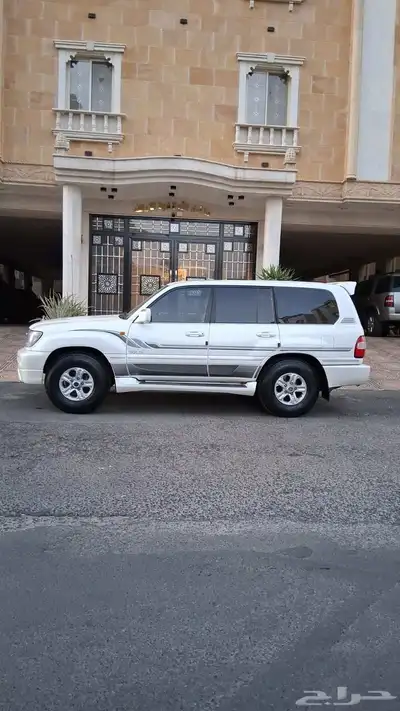 لاندكروزر جي اكس ار ليمتد فل كامل 26