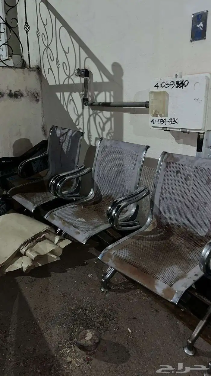 كراسي انتظار حديد 2