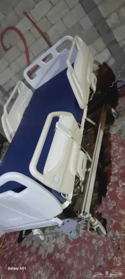 سرير طبي كهربائي فرشه معا مرتبه مرتبه اصليه 2