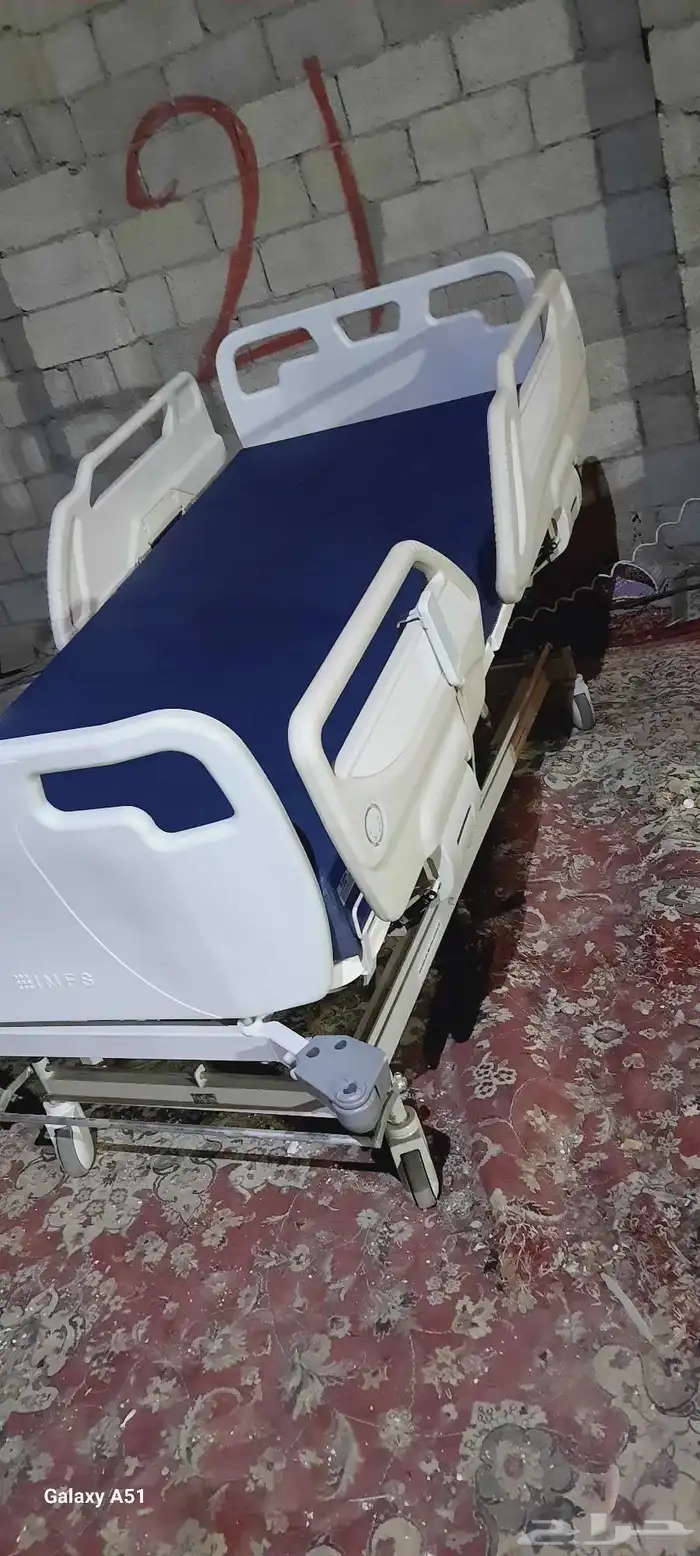سرير طبي كهربائي فرشه معا مرتبه مرتبه اصليه 3