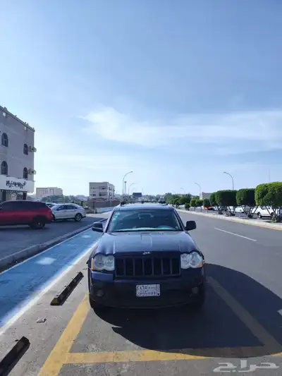 للبيع جيب شروكي 2010 نظيف 2