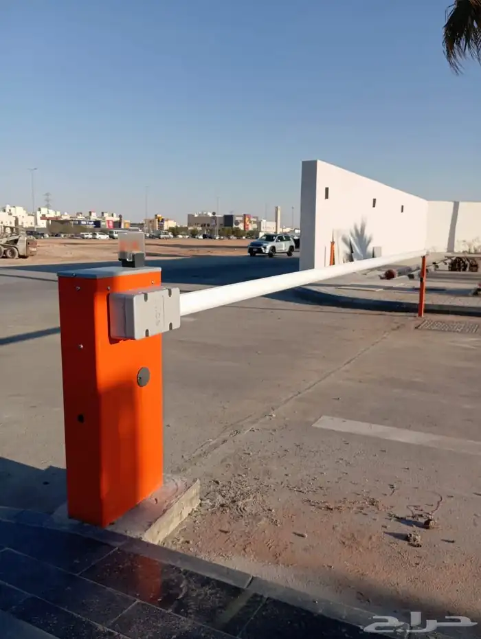 بوابات سيارات أوتوماتيكية بمستشعر وريموت كنترول فى الرياض 1