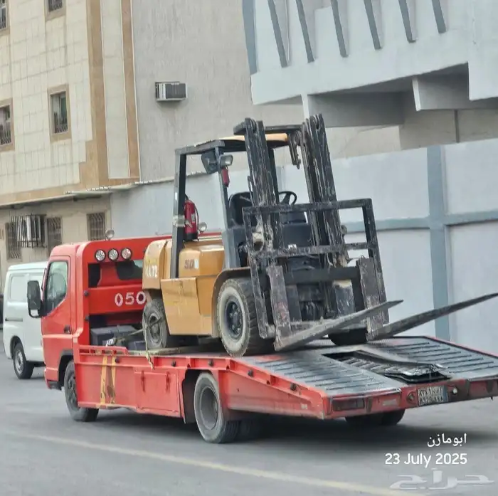 لتأجير الرافعة الشوكيه والاكرينات وسيزر لفت بجميع انواعها 8