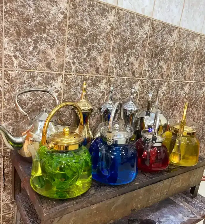 مباشرين قهوجين تأجير كراسي وطاولات طعام كل ما تحتاجه لحفلتك 8