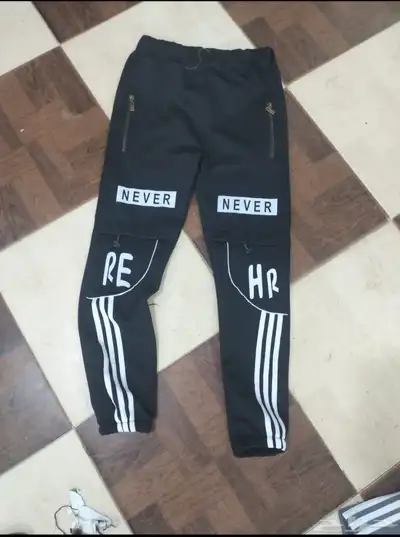 سروال رياضي مقاسات L.XL.XXL باسعار مناسبه متوفر شورت بحر 6