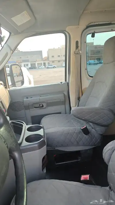 فان فورد E350 2013 10 سلندر بنزين 9