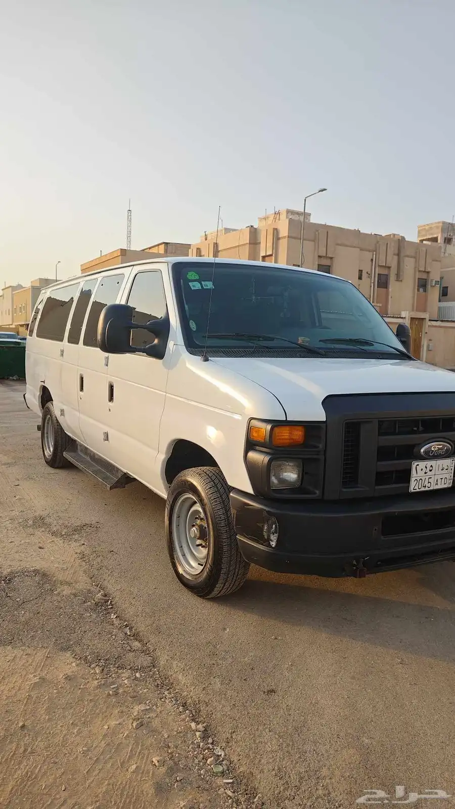 فان فورد E350 2013 10 سلندر بنزين index