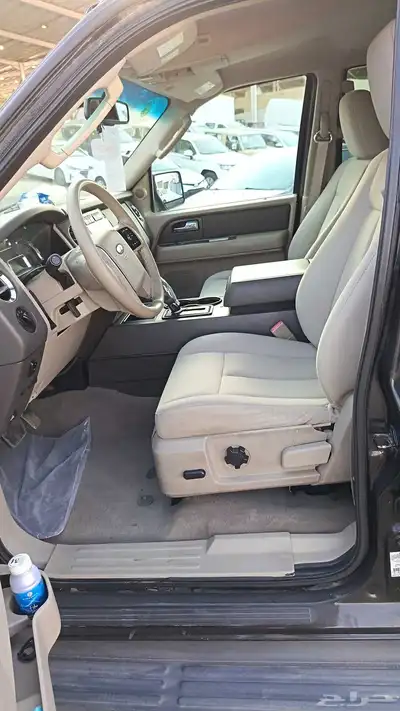 فورد اكسبيديشن موديل 2013 6