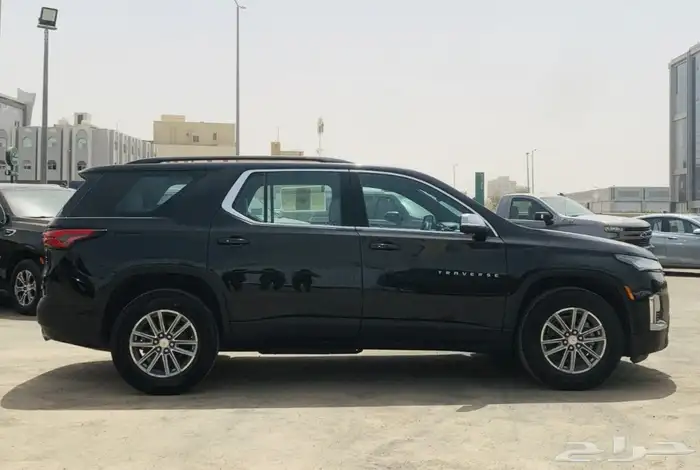 Chevrolet Traverse LT 2