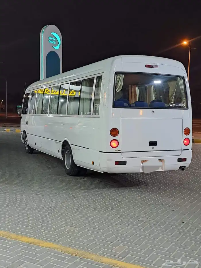 موستبيشي روزا2021 5
