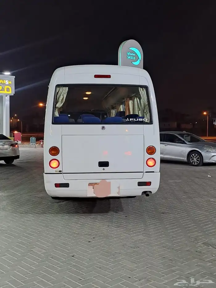موستبيشي روزا2021 4