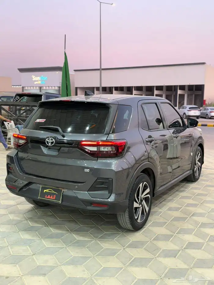 تويوتا - رايز - 2023 - ب 43 الف 4