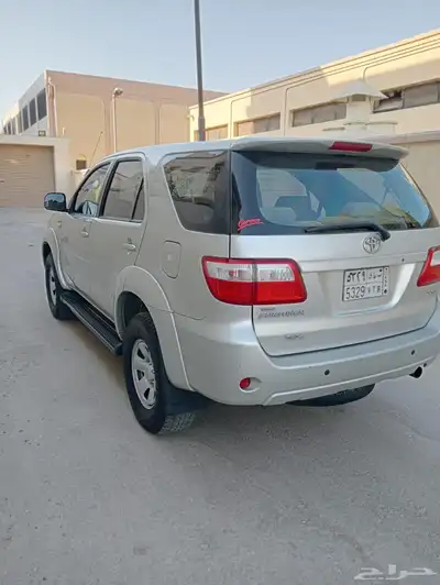 تويوتا فوتشنر 2011 2