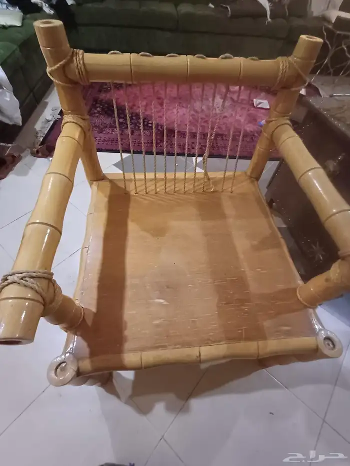 صندوق تراث وكرسي من الخزف مع كرسي 1