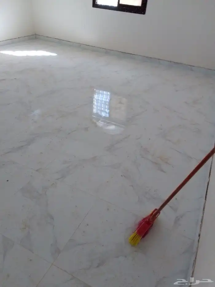 السلام عليكم مبلط سراميك ورخام ابحث عن عمل في خميس مشيطوأبها 7