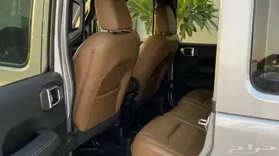 رانجلر صحاري 2020 V6 عداد قليل للبيع 14