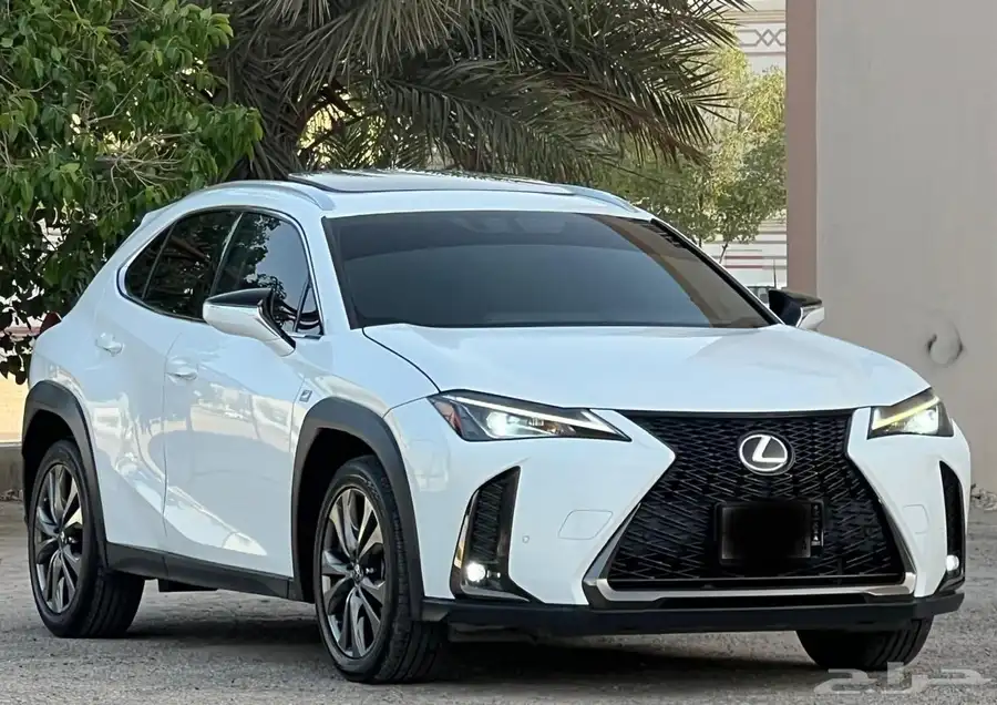 لكزس UX 2020 F SPORT index