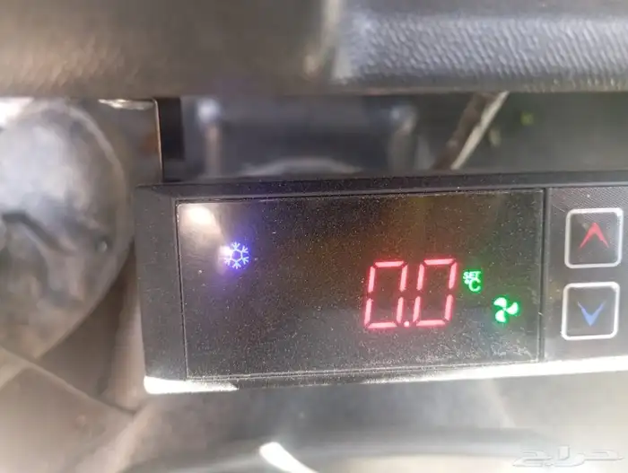 عمل عازل وتبريد لسياره دوكر صغيره 4