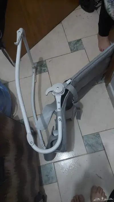 أغراض مواليد مستعملة ونظيفة 4