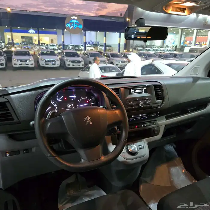 بيجو اكسبرت ركاب 2023 11