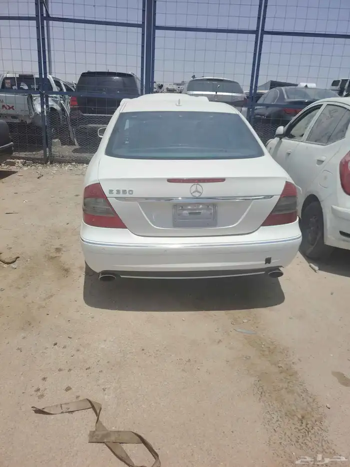 يوجد لدينا قطع غيار مرسيدس جميع انوعها 2