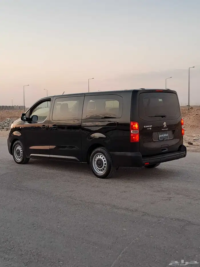 باص بيجوا اكسبرت الموديل 2023 6