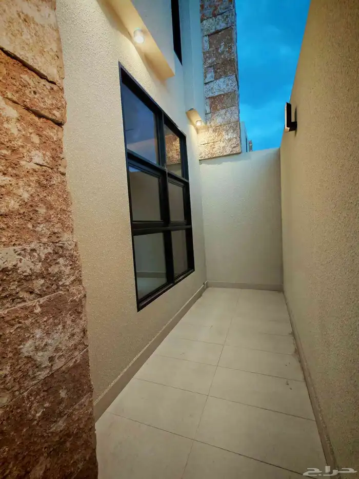 للبيع فيلا تصميم عصري مساحه 350م في مدينه ابها 3