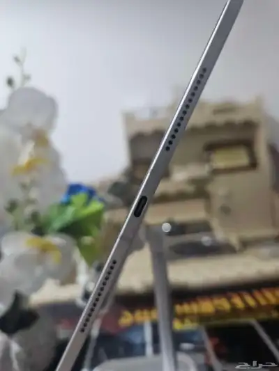 ايباد برو 11 M4 شريحة واي فاي 7