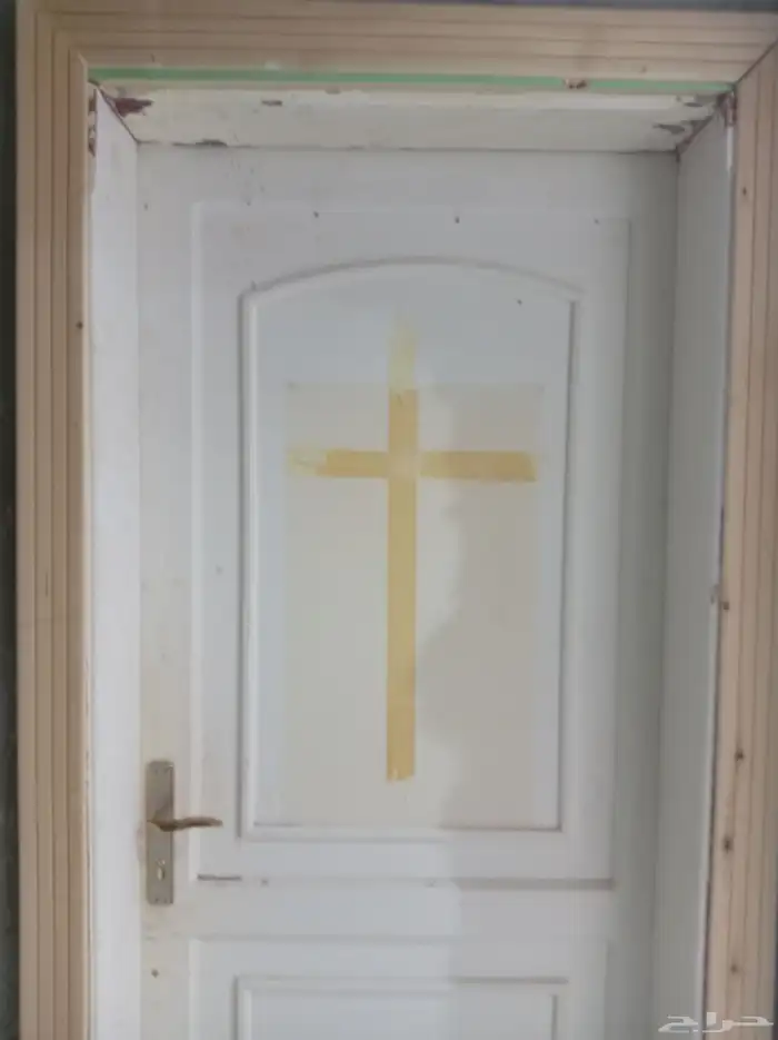 ابواب للبيع مع التركيب 4