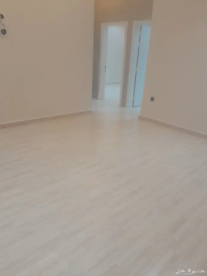 شركة تنظيف منازل شقق فلل مجالس سجاد خزانات رش مبيد عزل خزانا 7