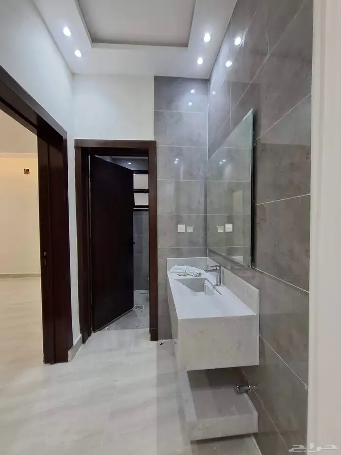 شقه للبيع حي بدر مخطط الجوهره السعر 480 5