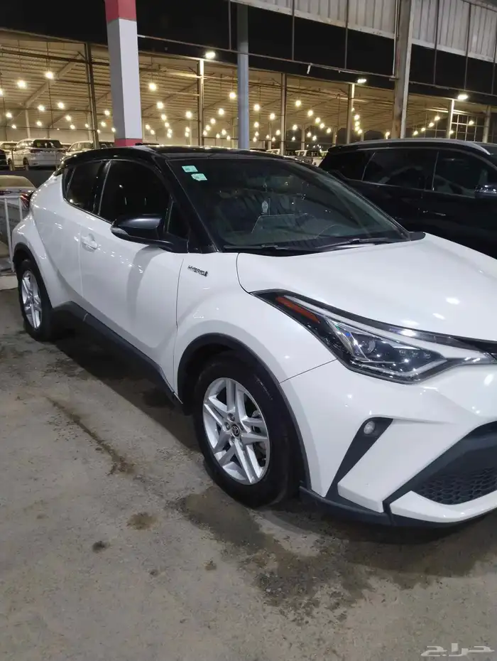 TOYOTA -CHR 2020 HYBRID 1