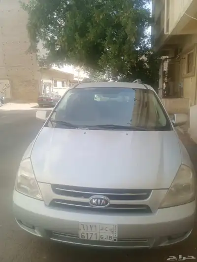 كيا كرنفال موديل 207 ومكيف ومكينه وقير علي شرط 2