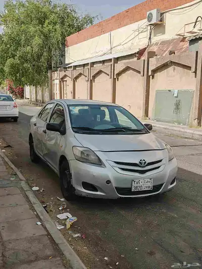 تويوتا ياريس 2013 اوتوماتيك 3